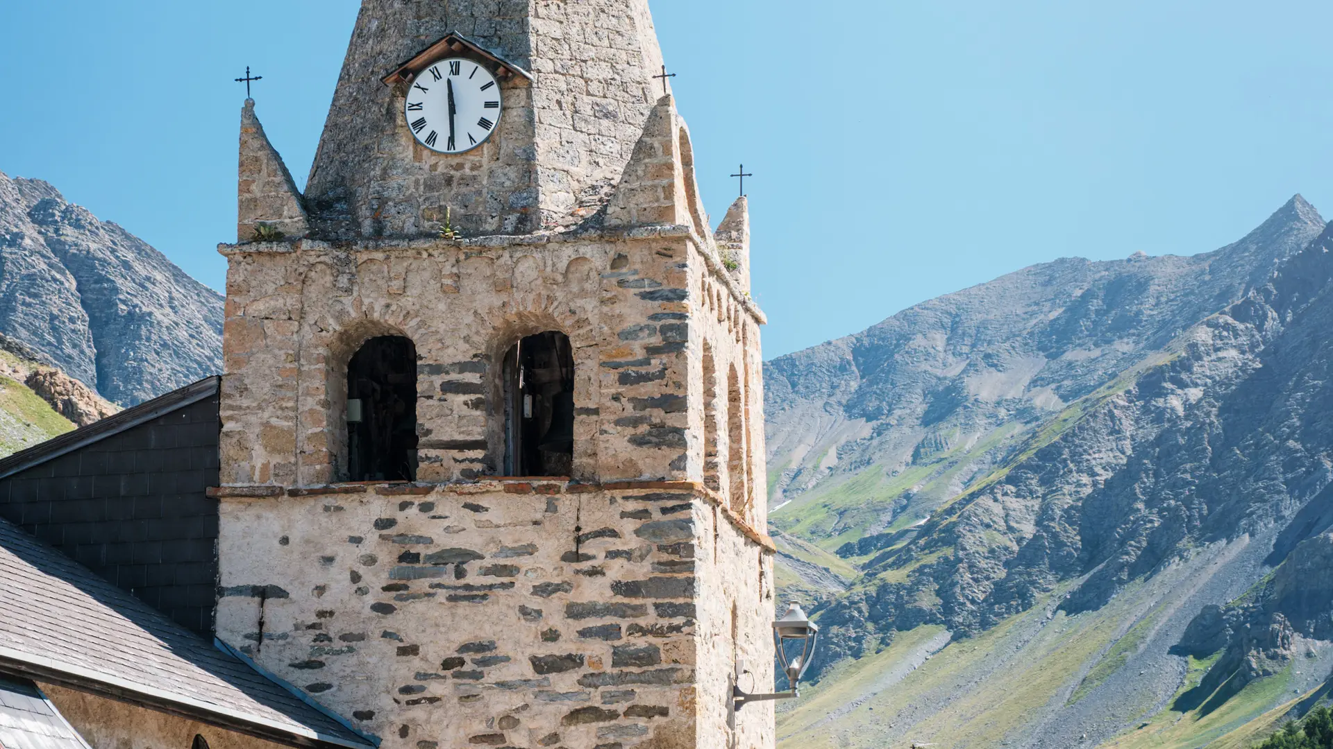 Eglise du hameau de Ventelon