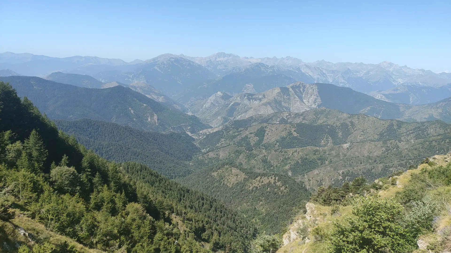 vue depuis la haute route du sel