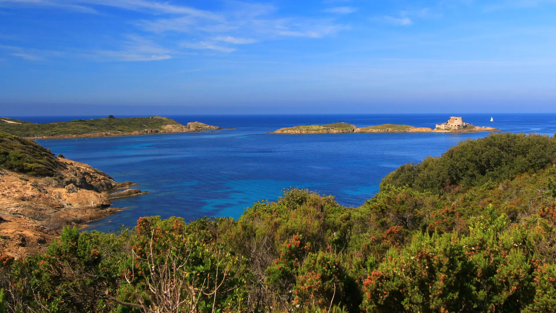 La plage du Langoustier à Porquerolles