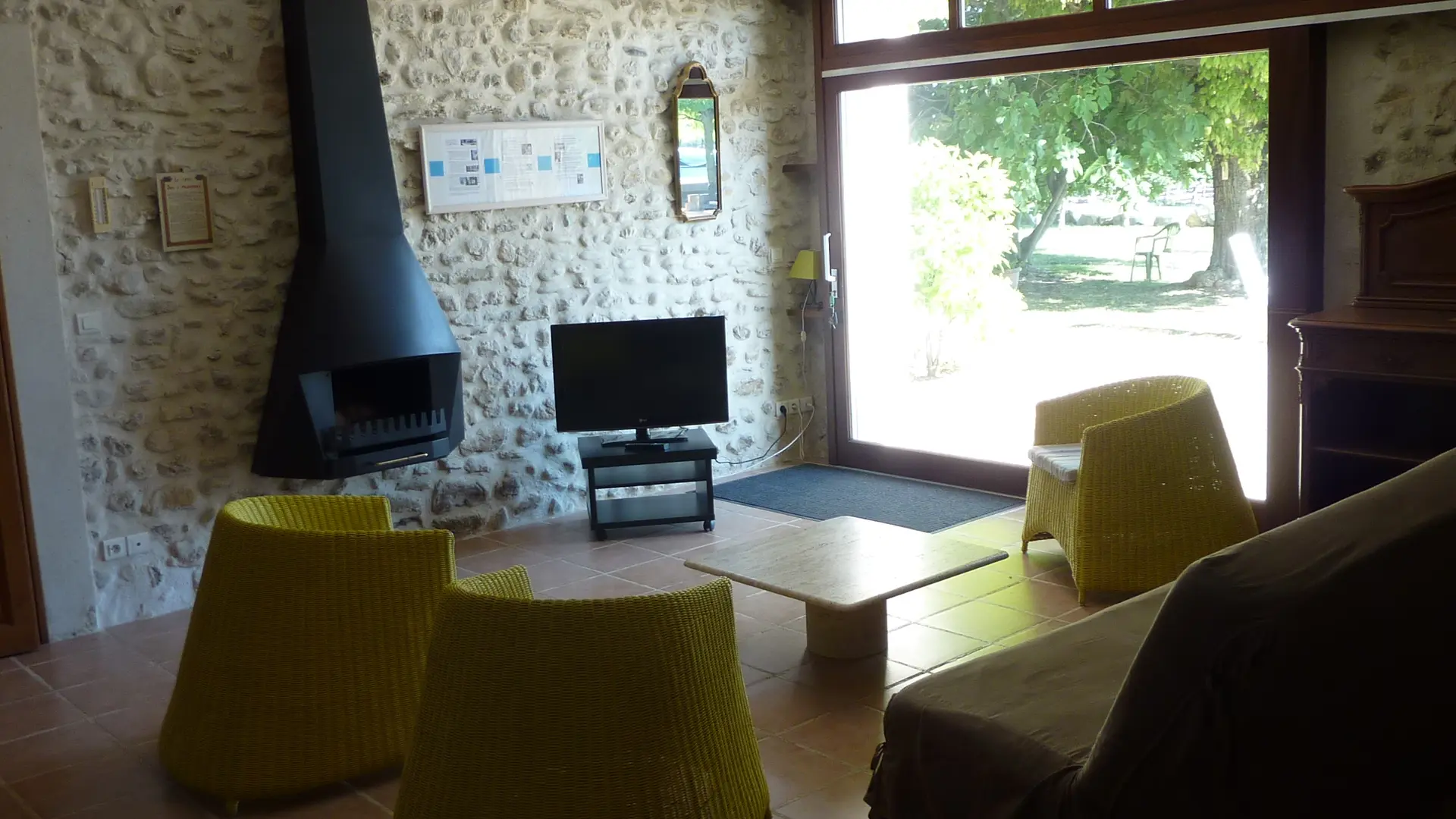 Salon - Les cent jours - La grange