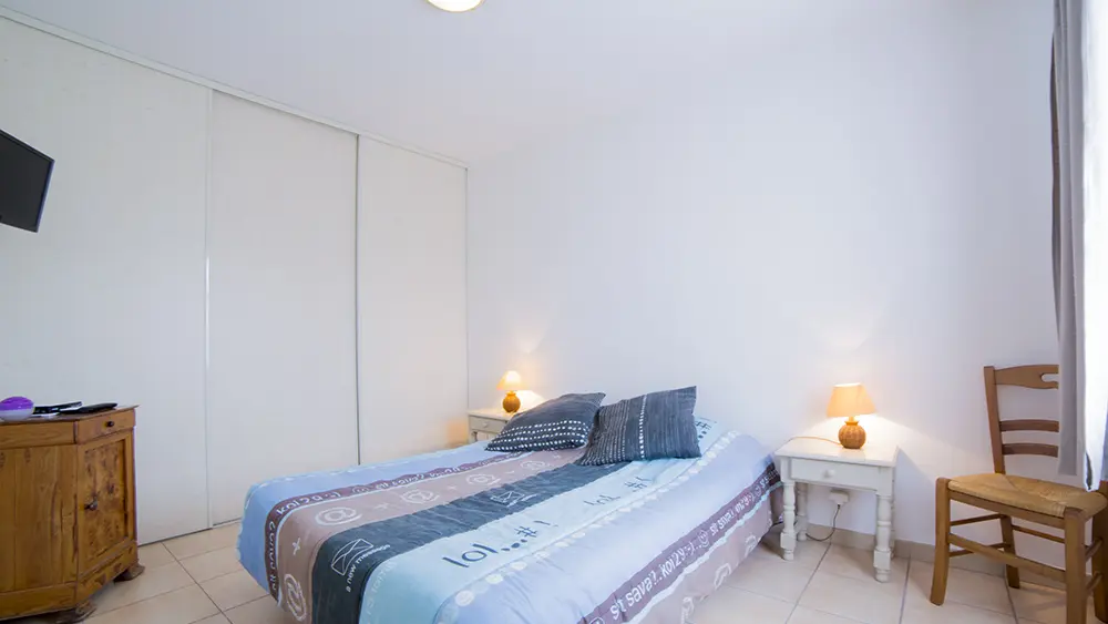 Schlafzimmer 2