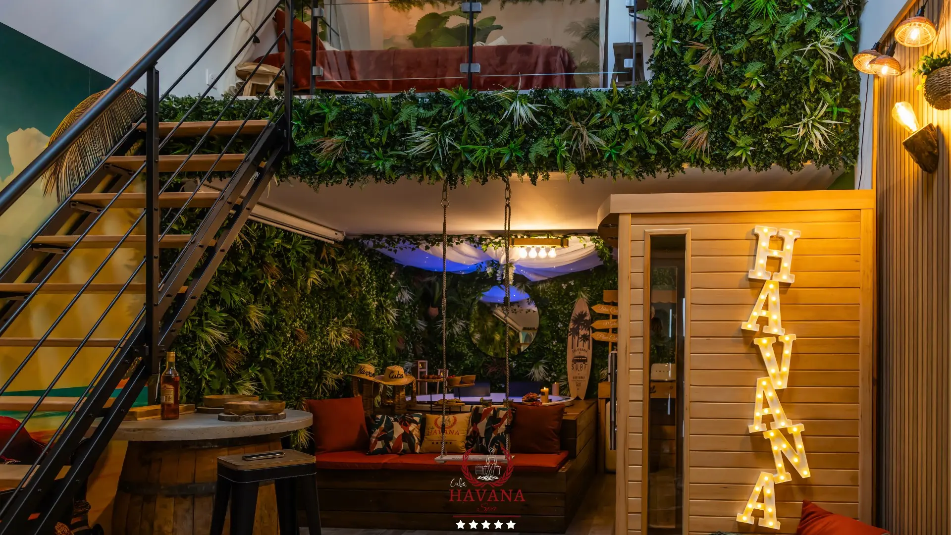 Loft jacuzzi et sauna ambiance CUBA