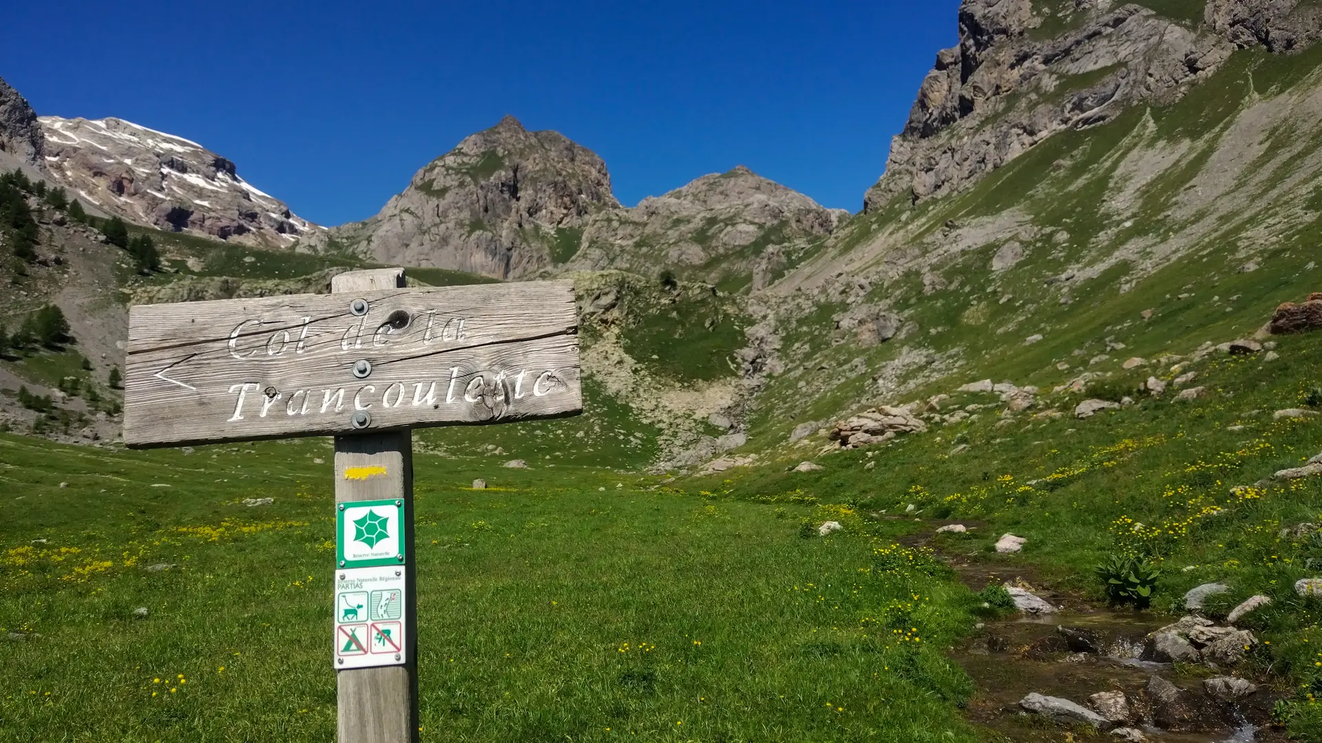 Signalétique Col de la Trancoulette au niveau du lac des Partias