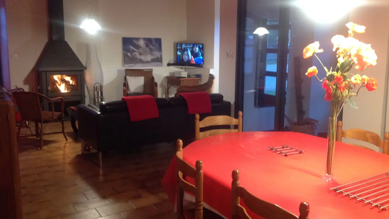 Rez-de chaussée : la cuisine & le salon