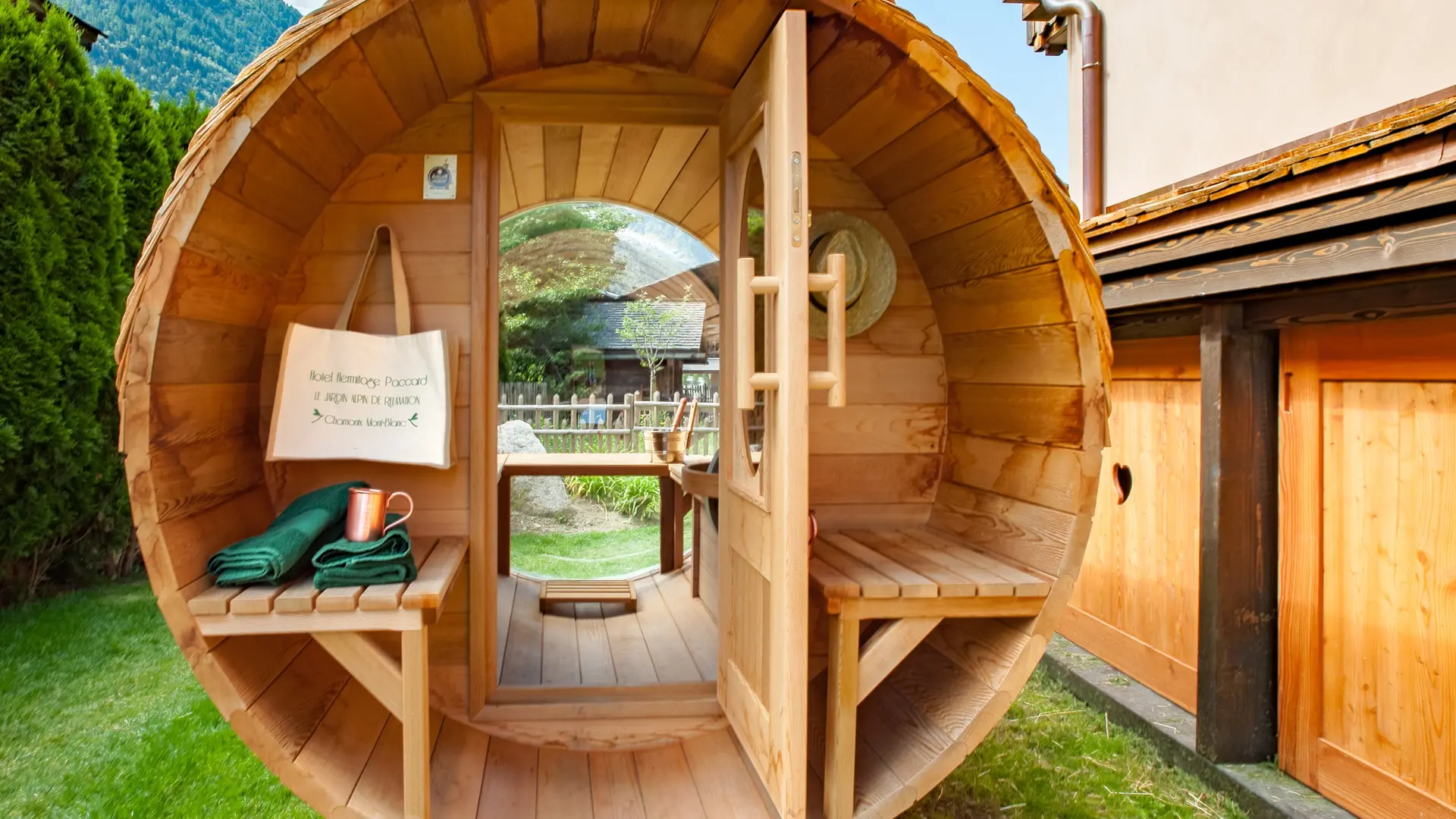 JARDIN ET SPA