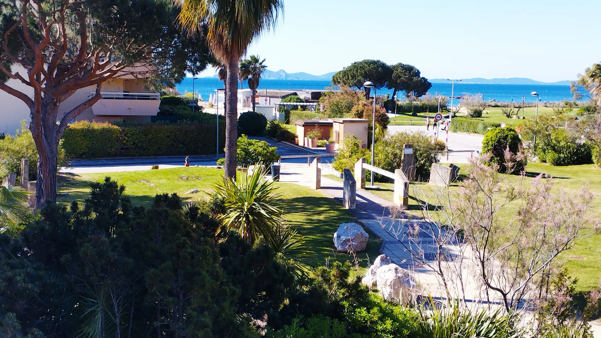 Vue mer depuis la terrasse