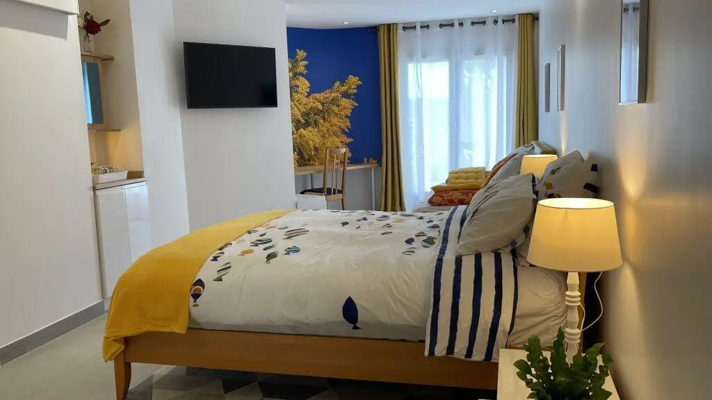 Maison SmartAzur-Chambre Jaune-Chambres d'Hôtes-VENCE-Gîtes de France Alpes-Maritimes