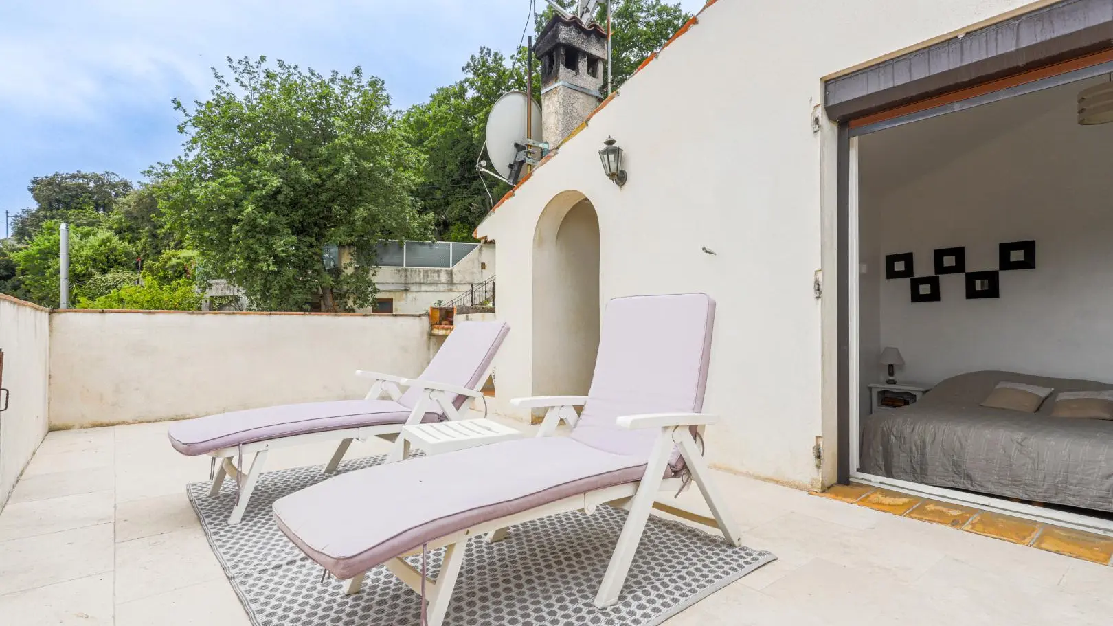 Gîte Le Clos du Noyer Renard-Terrasse Chambre vue mer-La Gaude-Gîtes de France Alpes-Maritimes