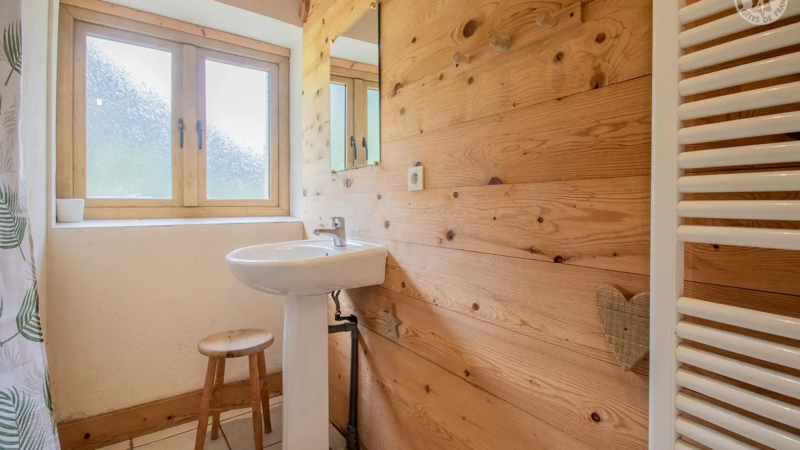 Salle de douche rez-de-chaussée