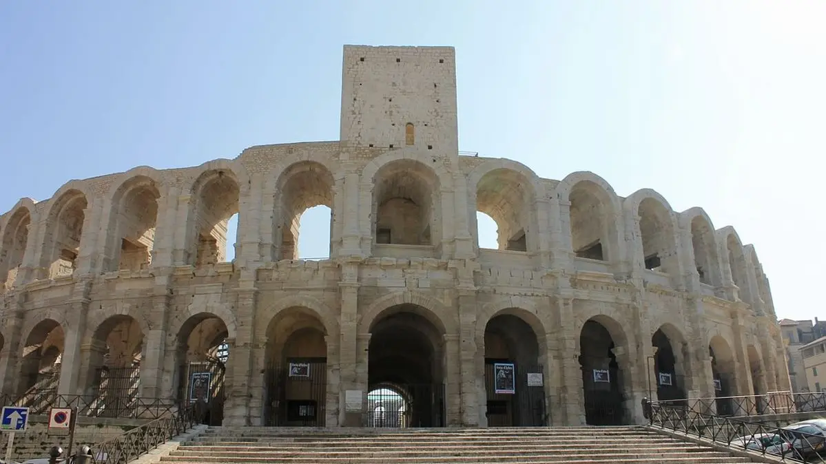 Arles