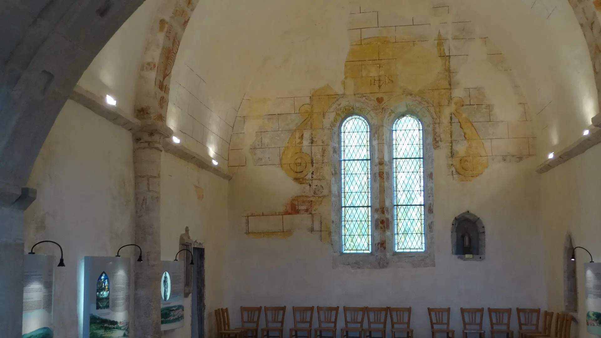 Eglise de St Rémy du Mont