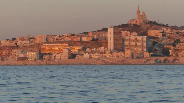 Circuit 2 h - Coucher du soleil en bateau  (du 1er avril au 31 octobre)