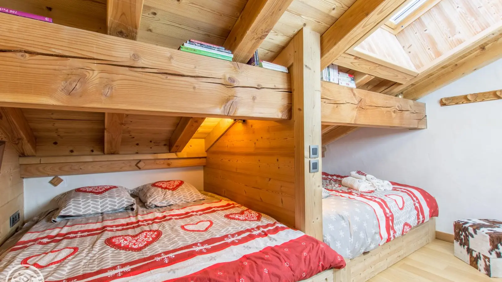 Chambre 2 avec 2 lits 2 places (140 et 160)