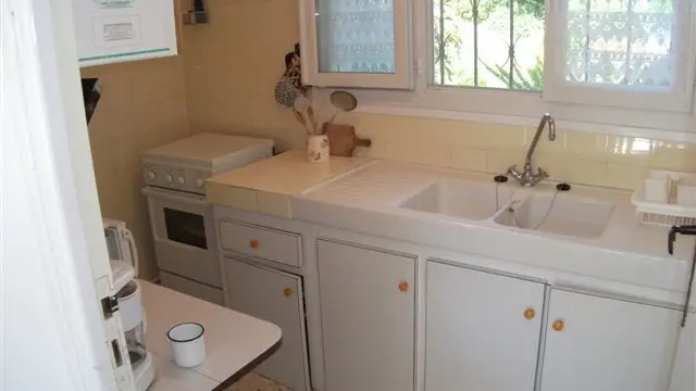 Gîte La Pairoulette - le cerisier - Cuisine indépendante - Vallauris-Gîtes de France Alpes-Maritimes