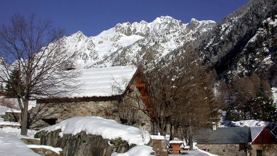 Gîte Lou Farniente-Hiver-Belvédère-Gîtes de France des Alpes-Maritimes