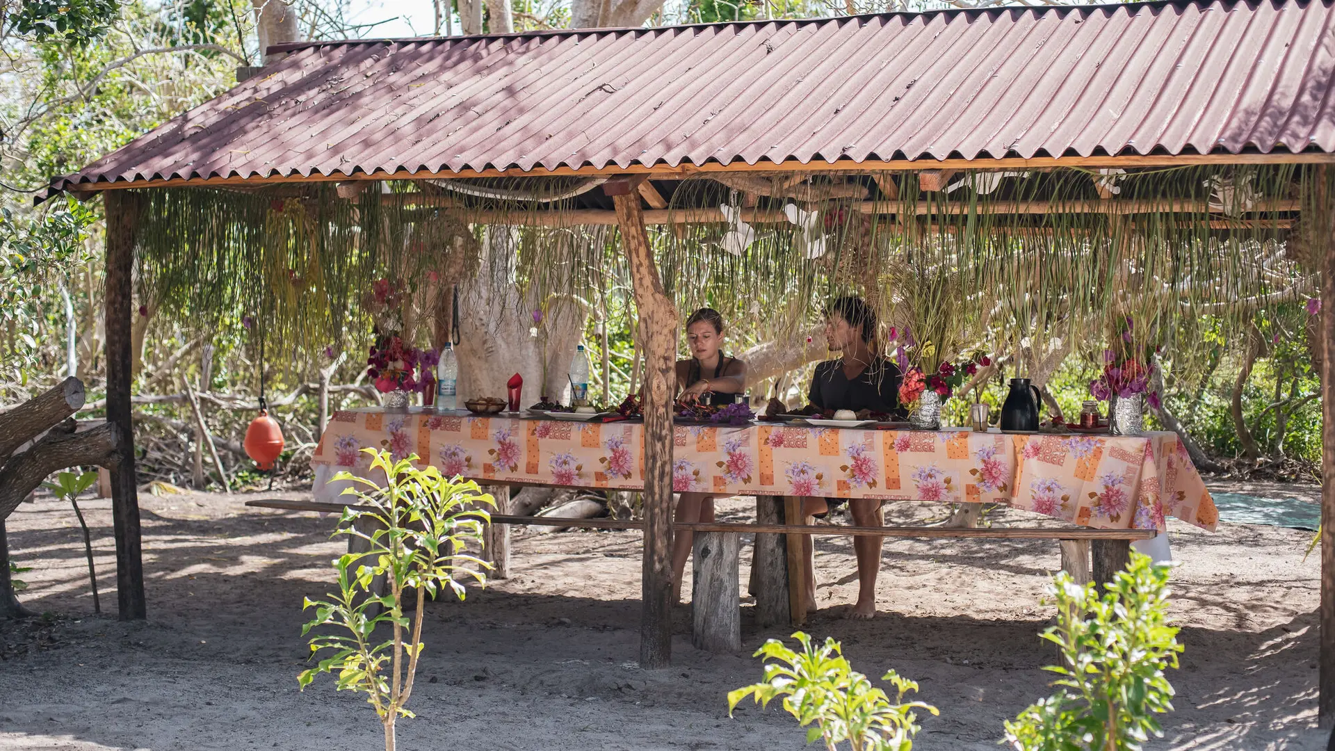 Faré set up on the Moro islet