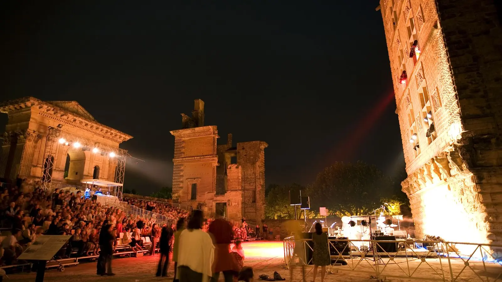 OT Lub - chateau, la tour d'Aigues, luberon, festiv'été, festival, été,