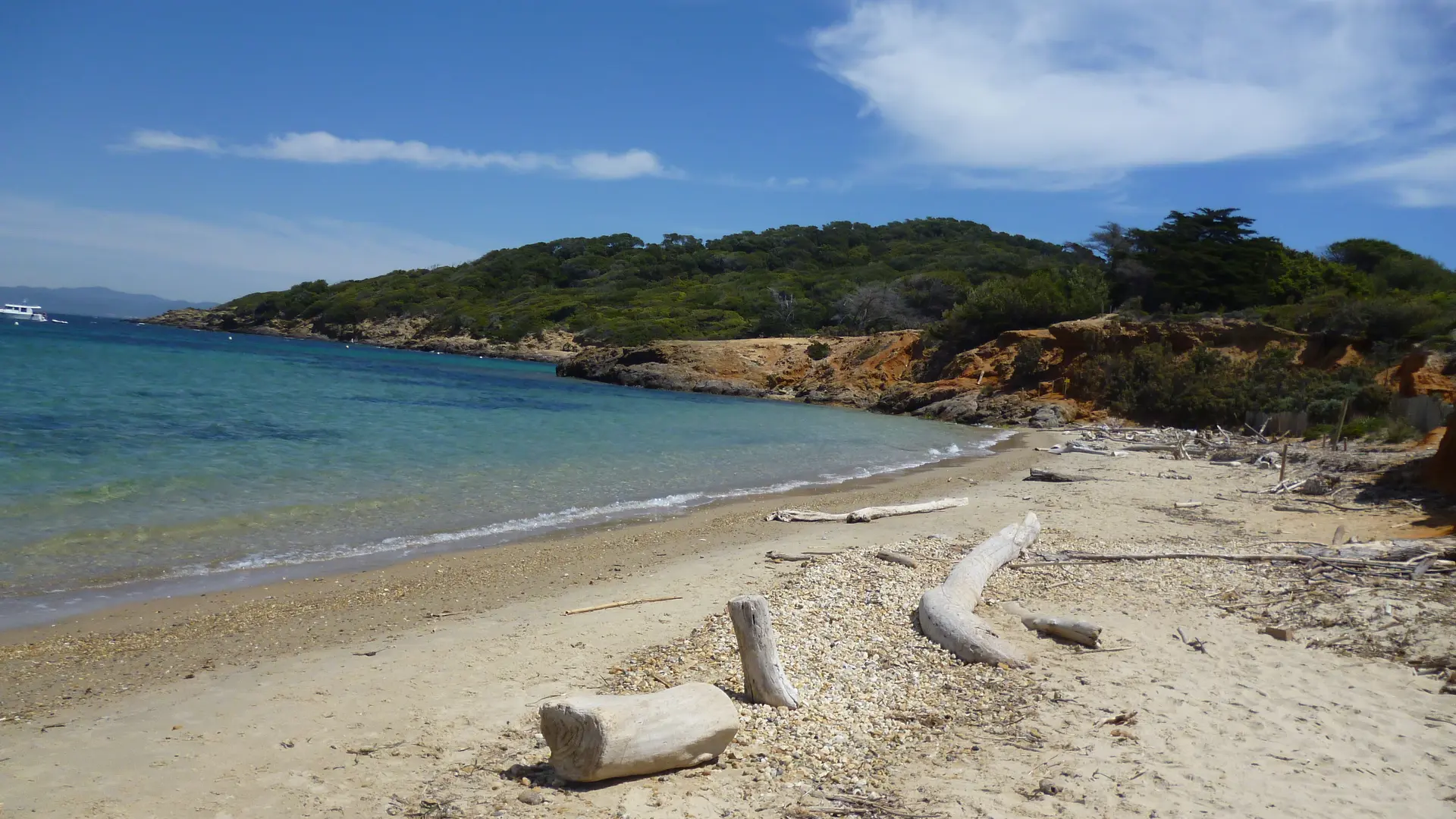 La plage du Langoustier à Porquerolles