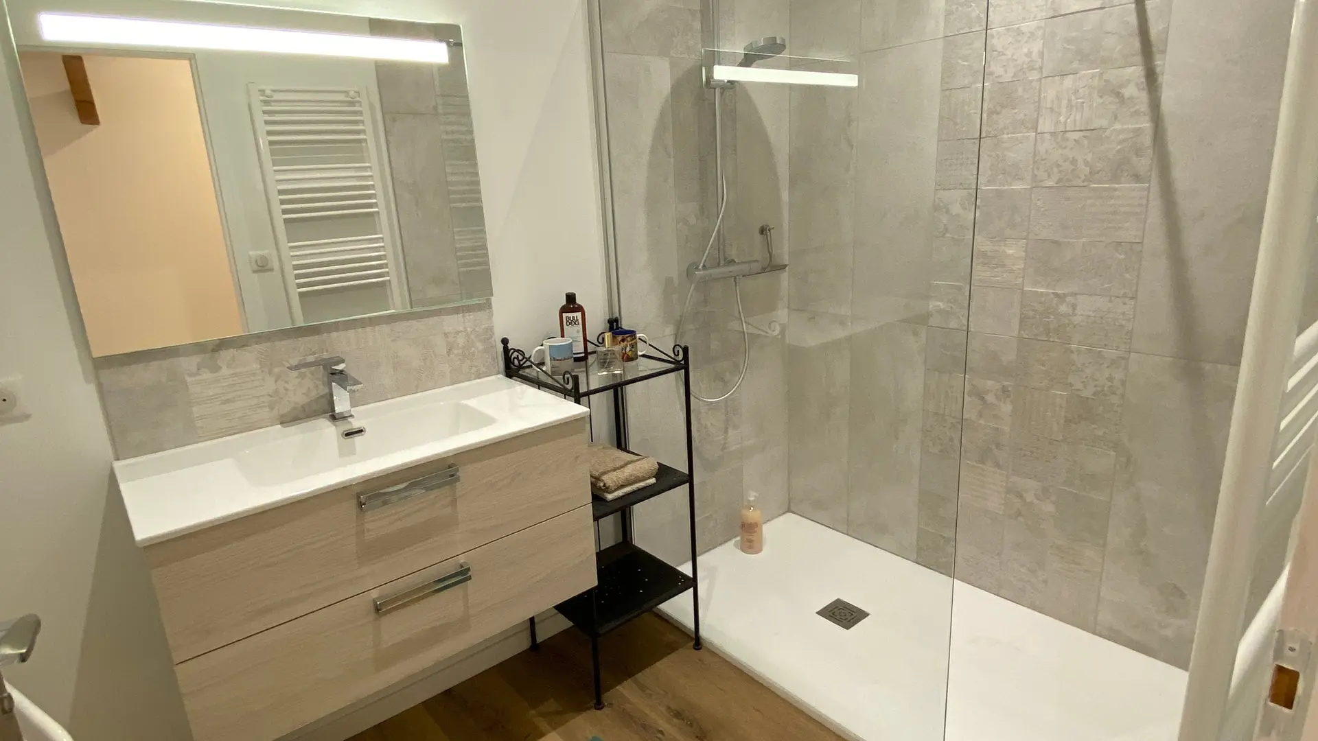 Salle d'eau privative (1 er étage)