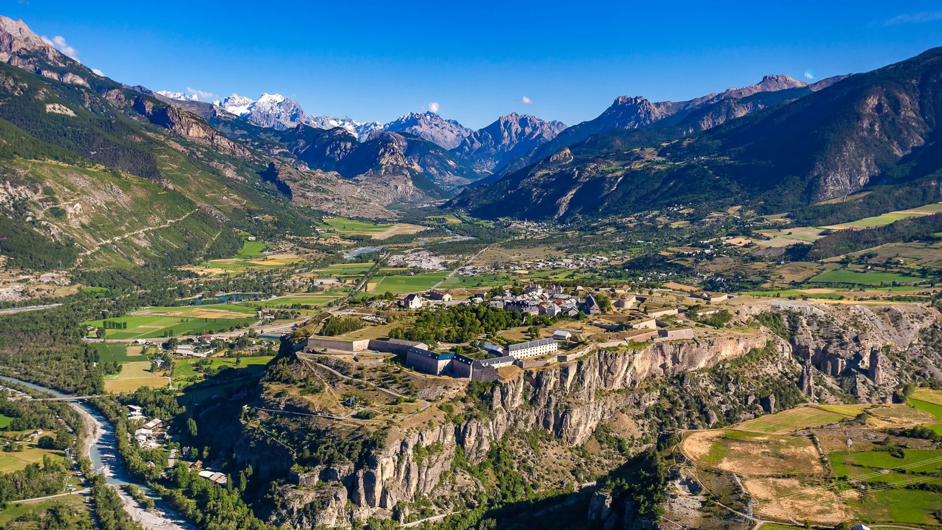 Mont-Dauphin, fort Vauban classé au patrimoine mondial de l'UNESCO