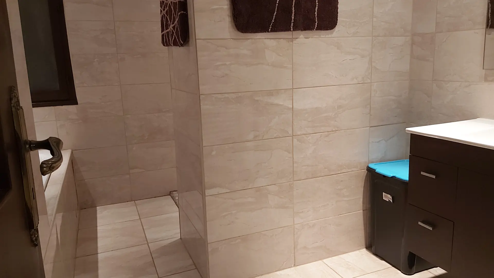 Location meublé M. PORTIER E saint Léger les Mélèzes Vallée du Champsaur