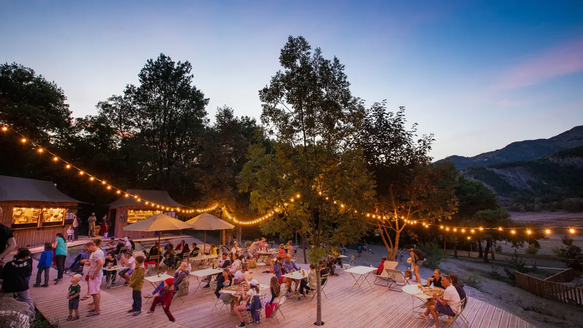 Camping Huttopia Lac de Serre-Ponçon