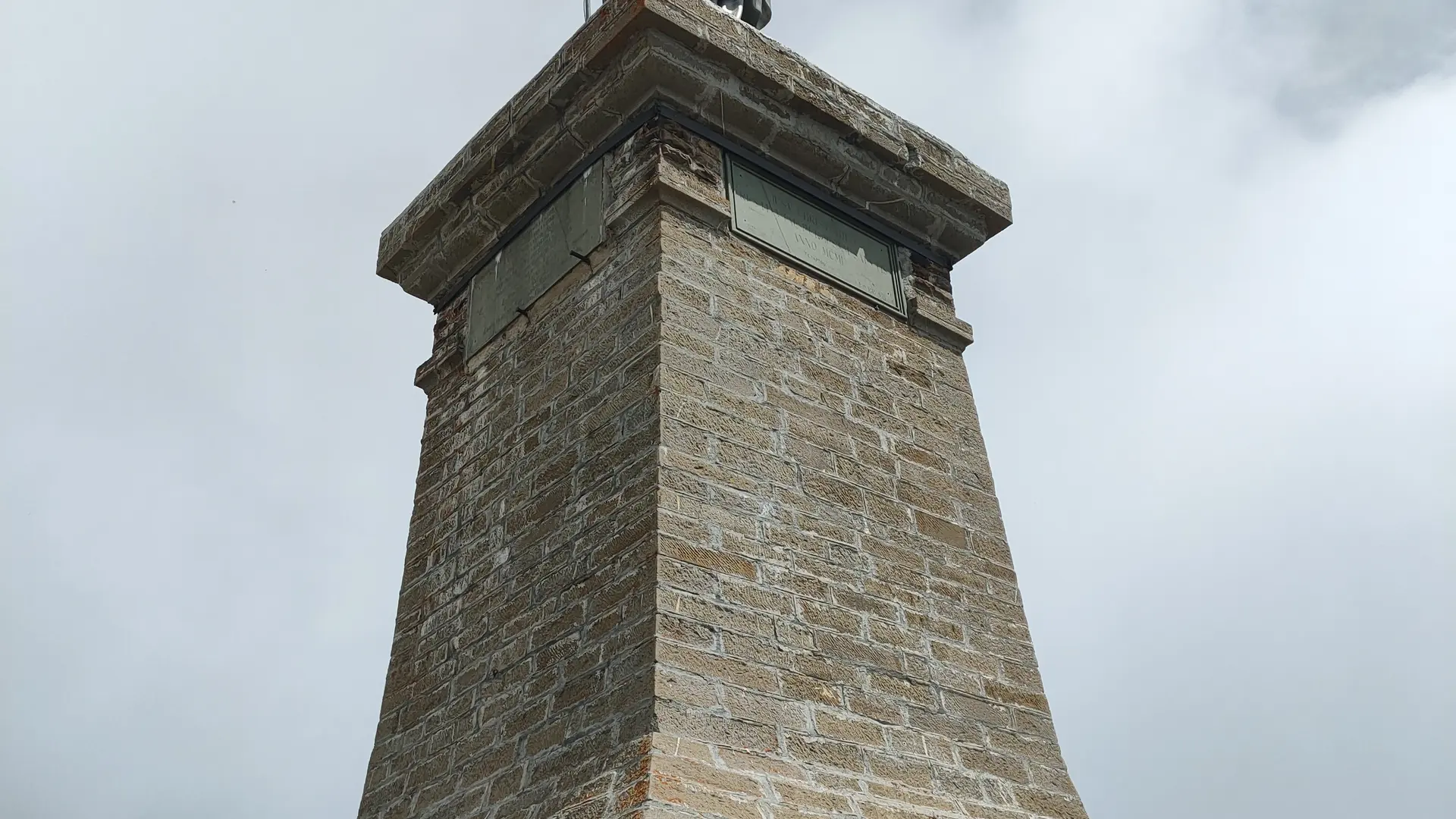 la statue du rédempteur mont saccarello