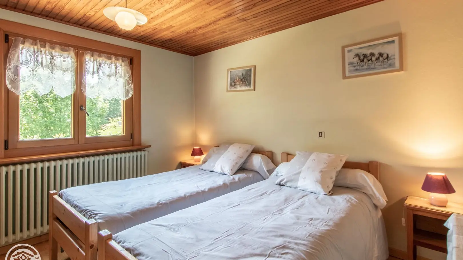 Chambre avec 2 lits 90cm