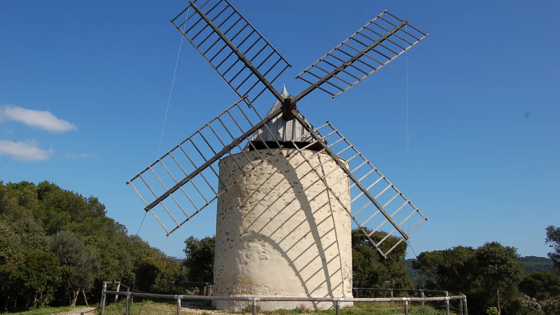 Le Moulin du bonheur à Porquerolles