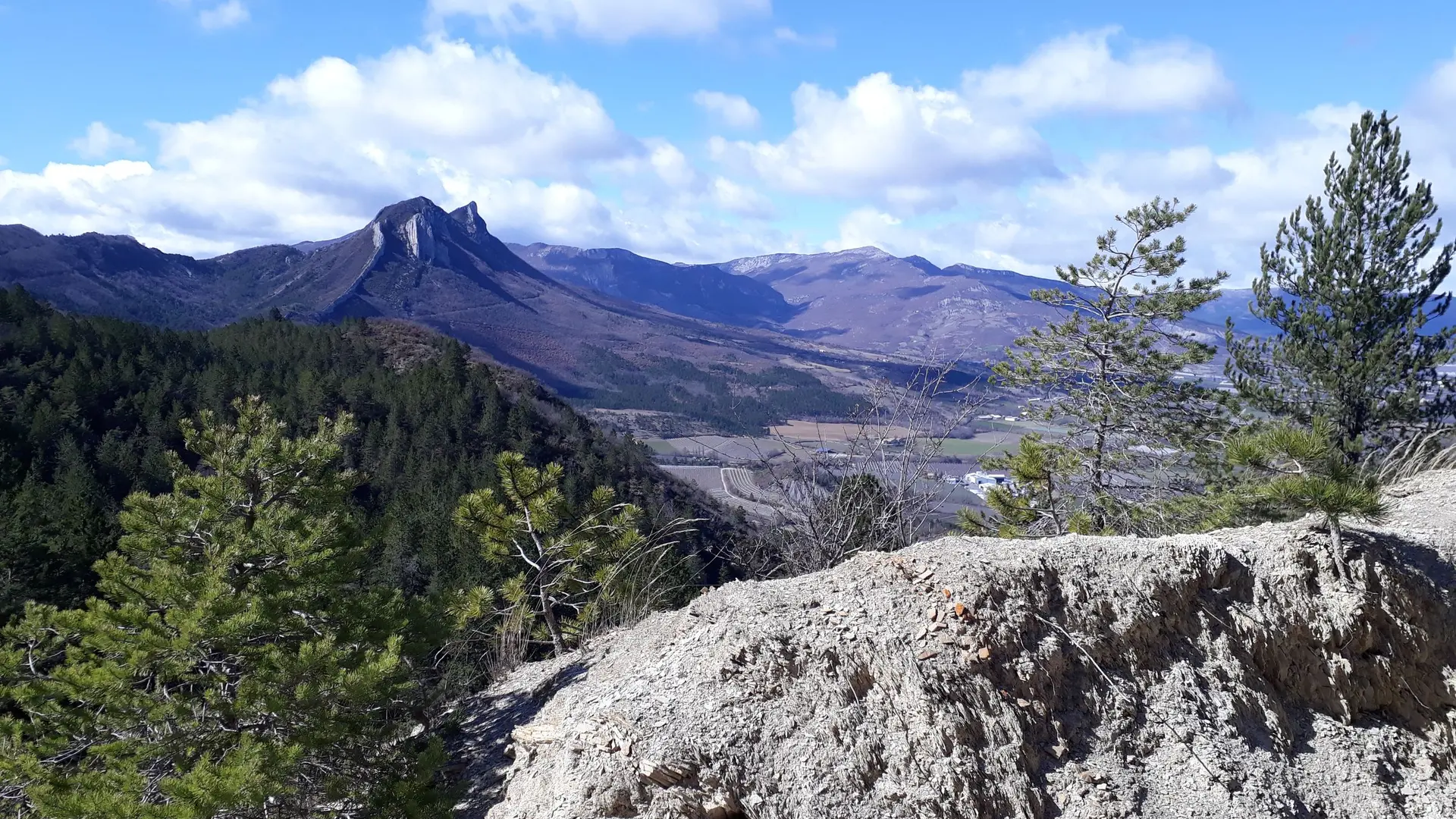 Belle vue dégagée sur le Sisteronais