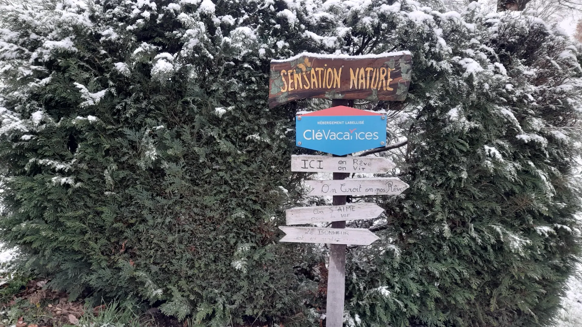 Pour vous retrouvez, suivez bien les indications sur les panneaux de signalisation.