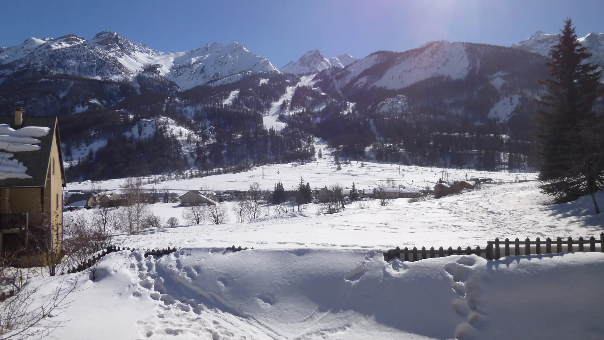 Vue côté pistes de ski