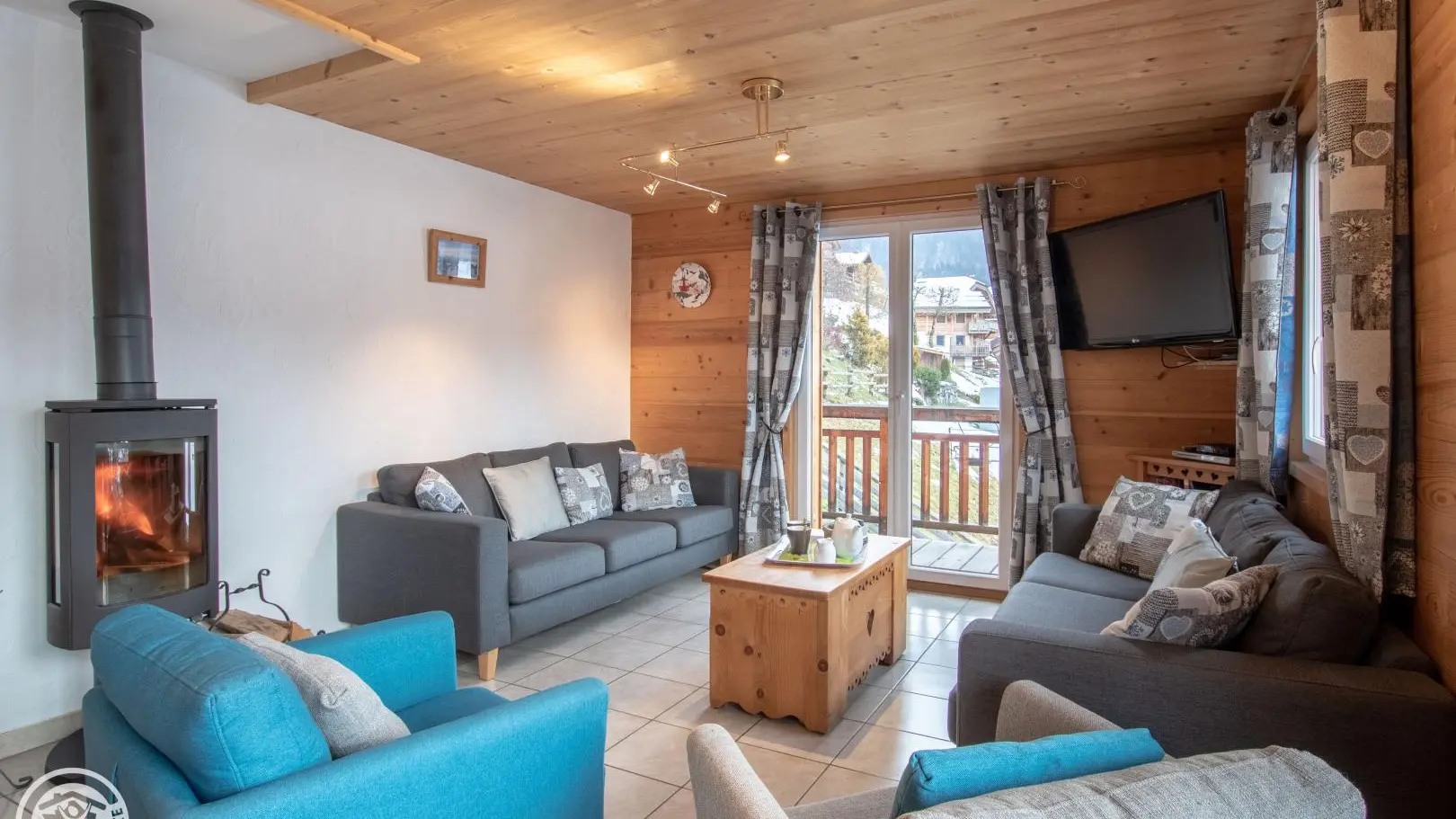 Séjour avec accès terrasse