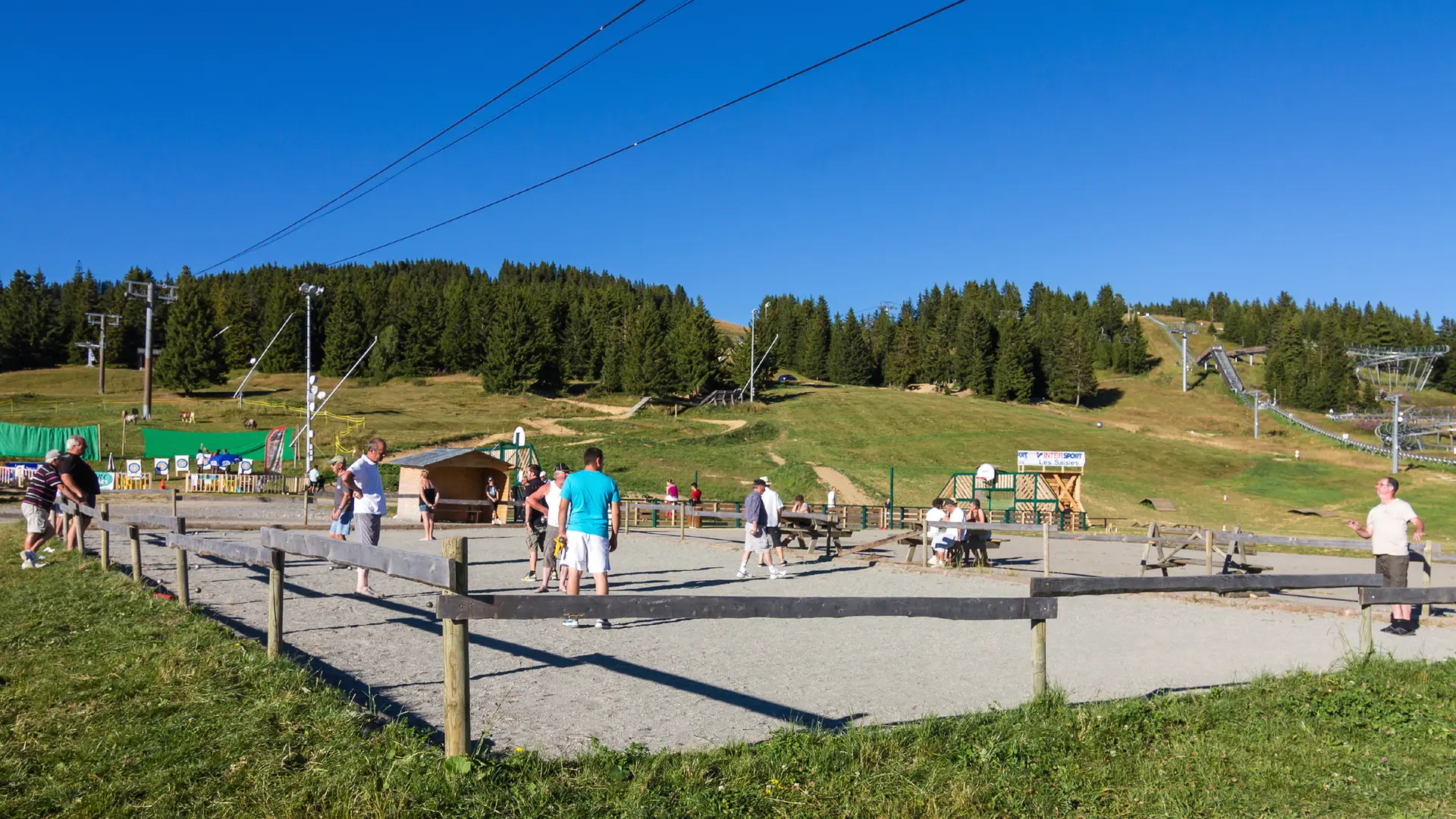 Terrain de pétanque