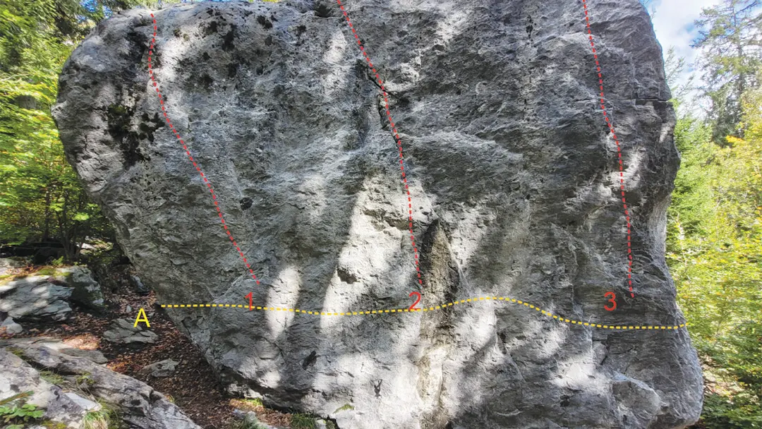 Bloc de Sancellemoz (face Ouest)  A/ Traversée du bloc 8a 1/ Pinky pain 6a+ 2/ Une ombre venue du Ciel 5c+ 3/ L’oiseau de feu 6a+ 1 spit en haut de 1, 2, 3 et relais commun au sommet du bloc
