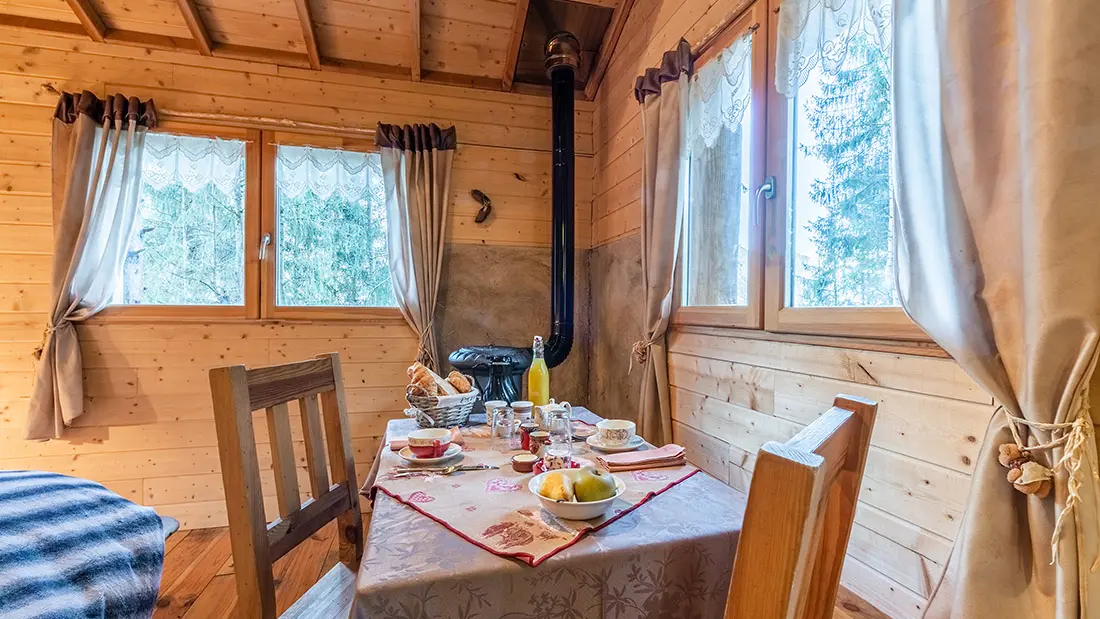 intérieur cabane du chevrotin