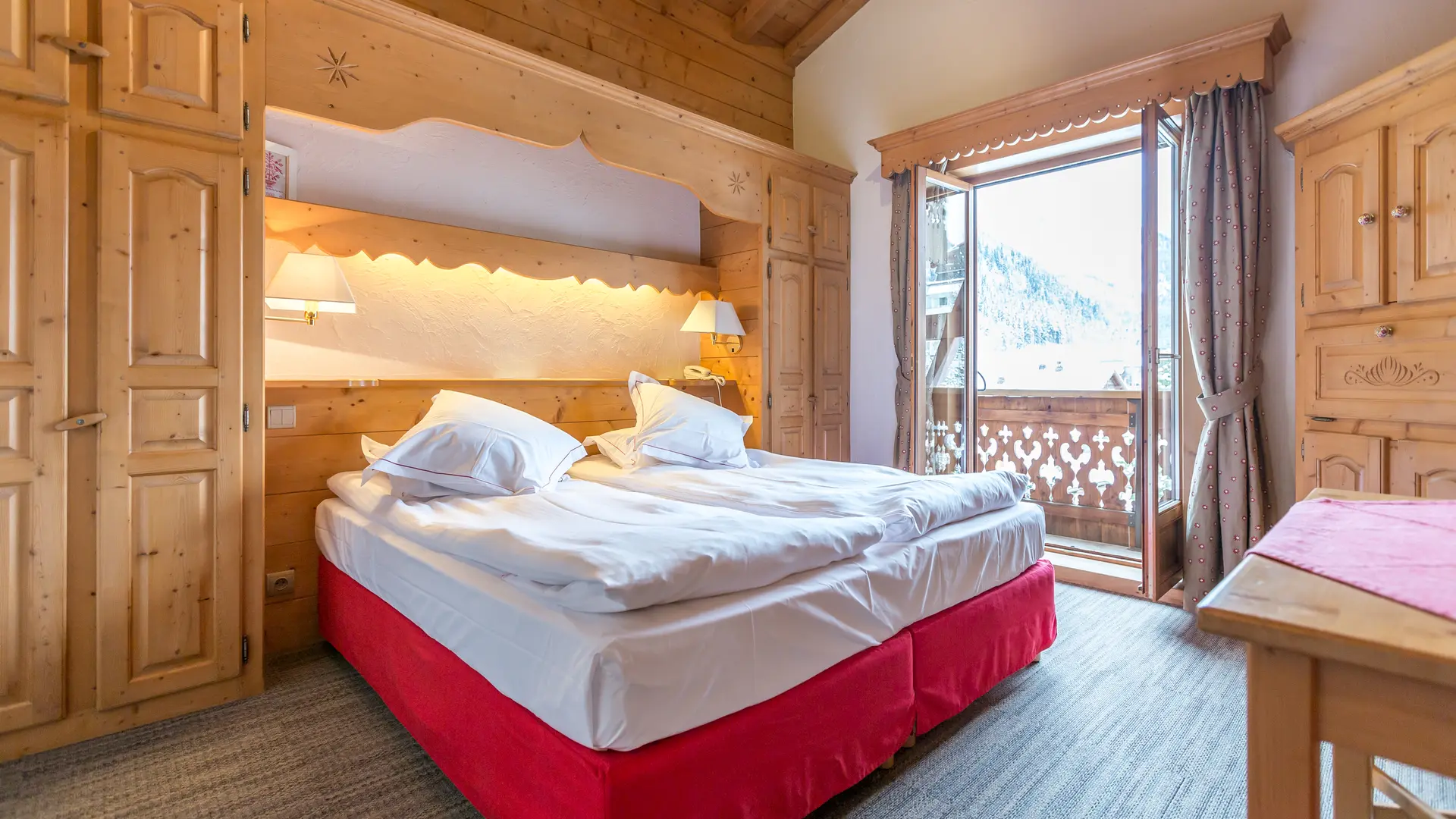 Hotel Oustalet