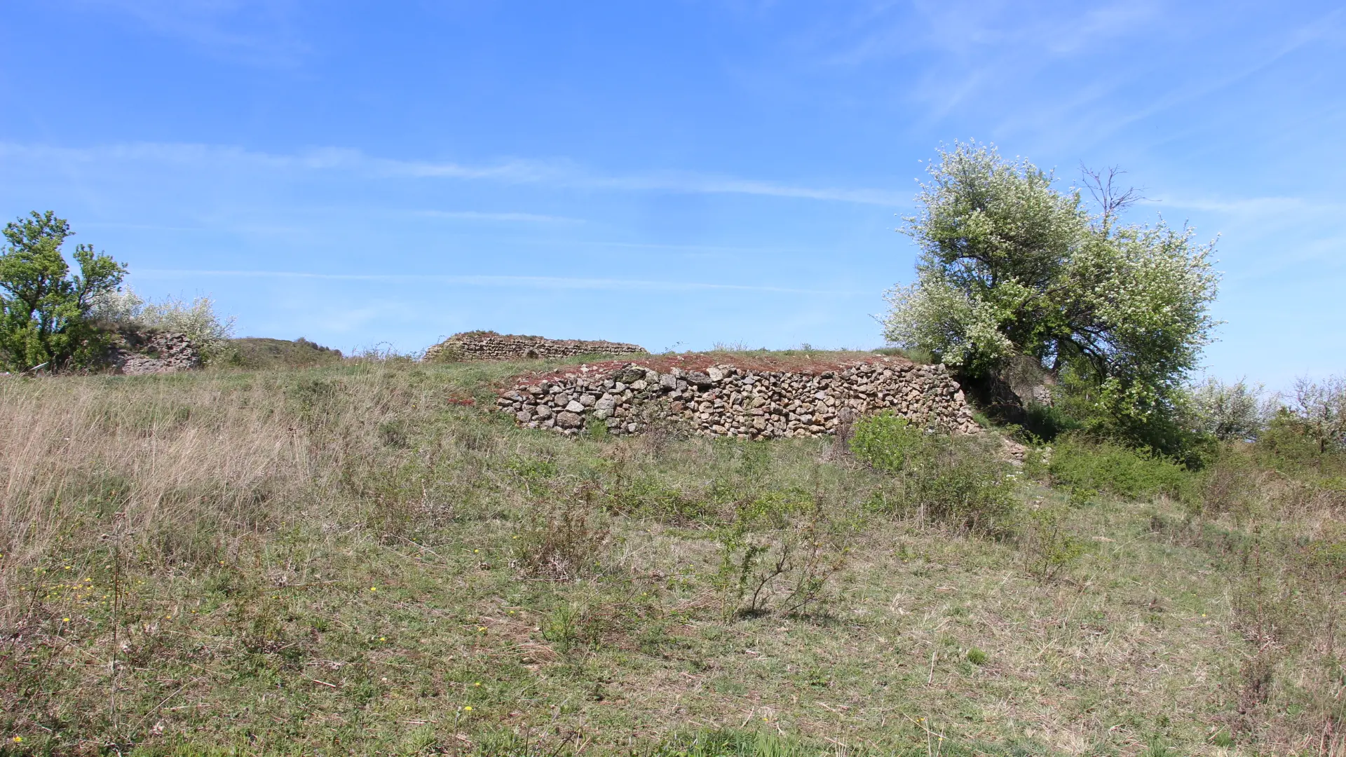 La colline de Revirand_Sarras