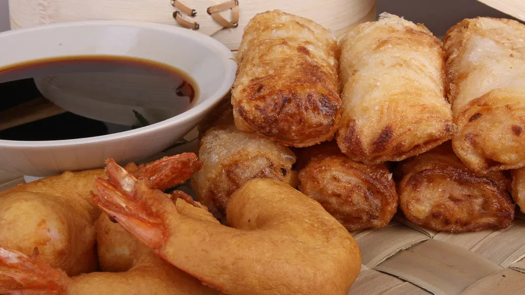 Nems et beignets de crevettes