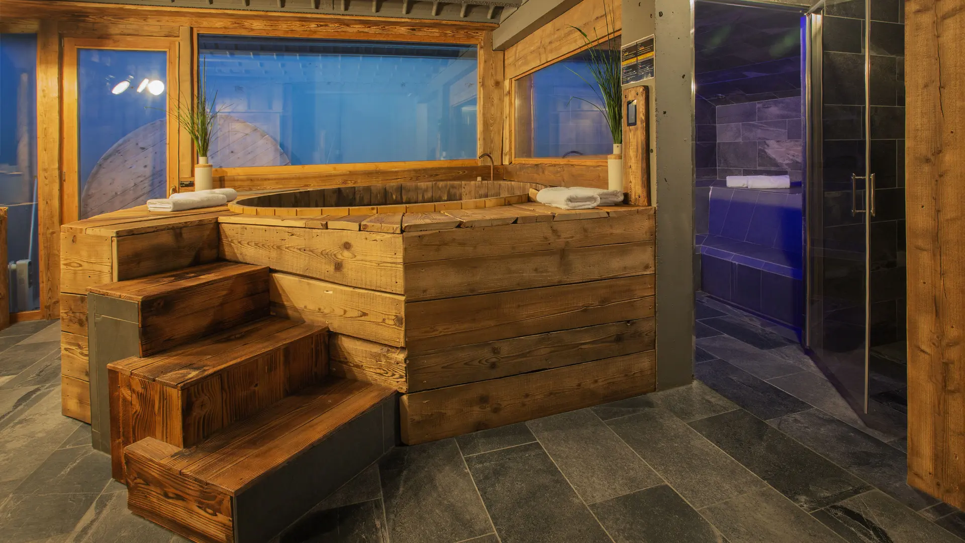 Jacuzzi