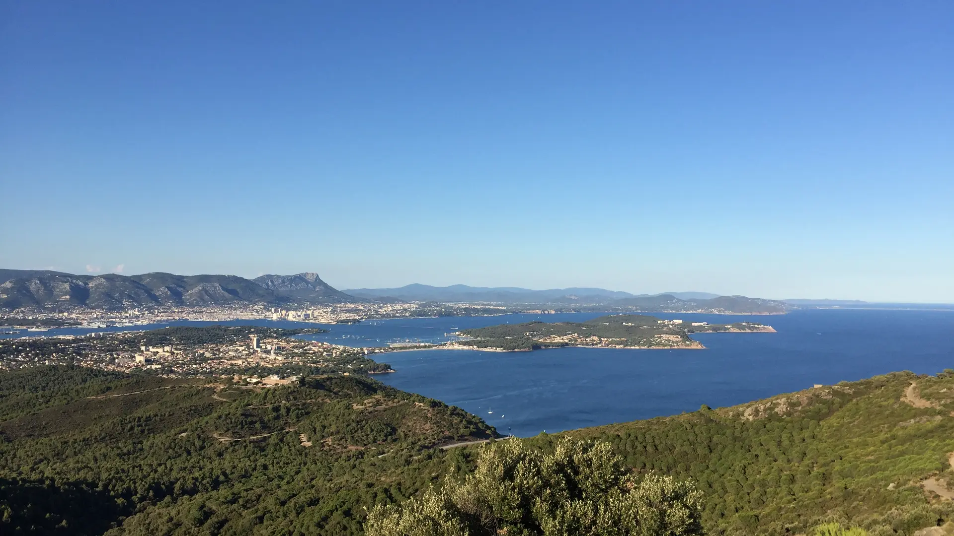 Appartement dans une résidence - Le Brusc