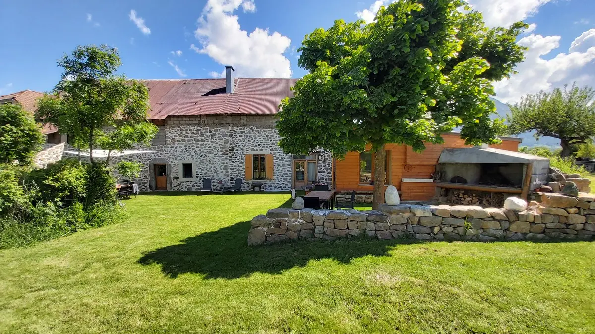 Location Meublé M. JACQQUEY P Aubessagne Vallée du Champsaur