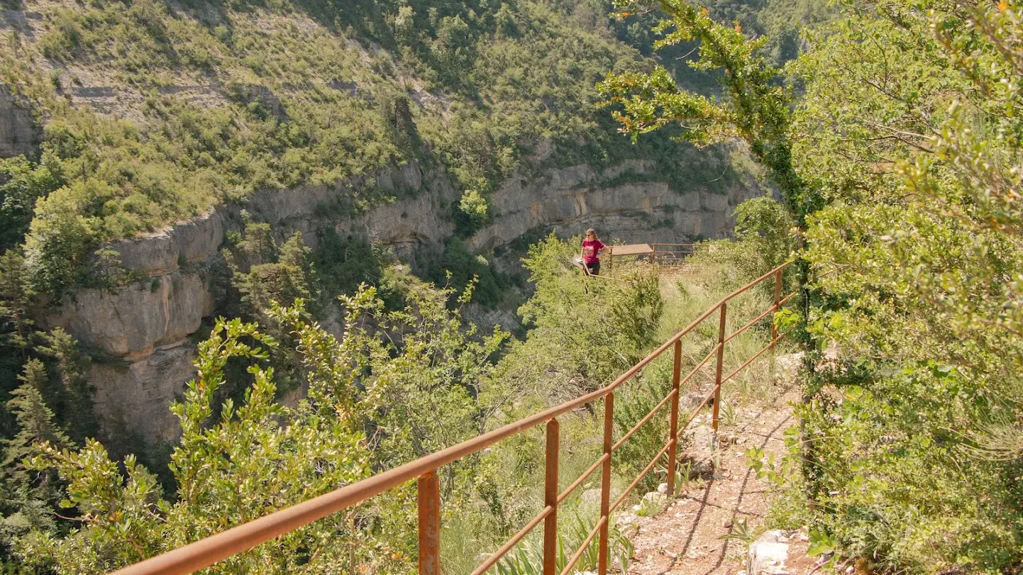 Sentier des falaises des gorges d'Agnielles