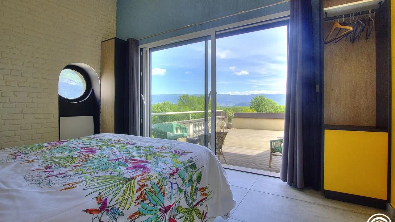 Vue de la chambre parentale.