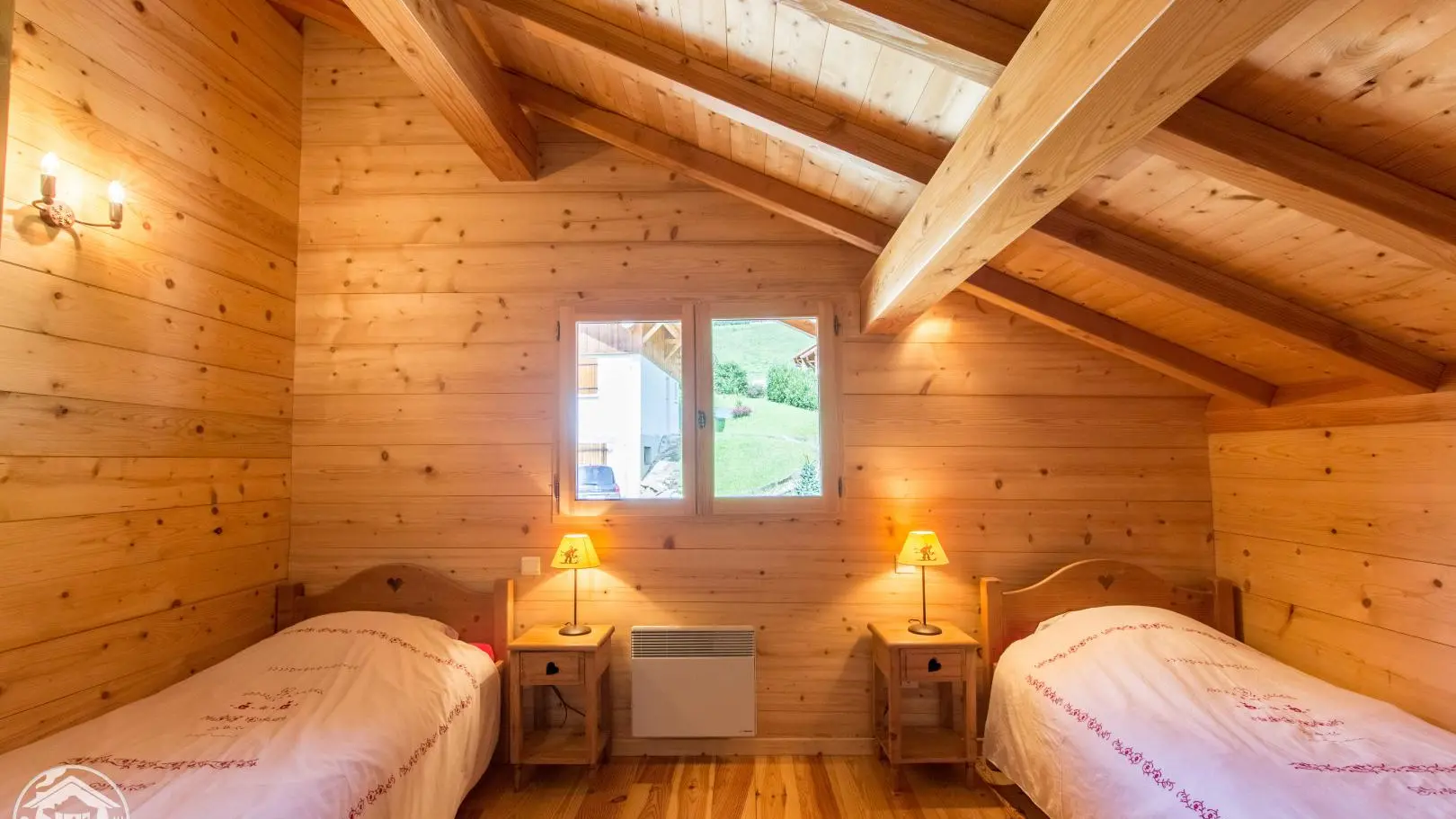 Chambre 5 deux lits simples