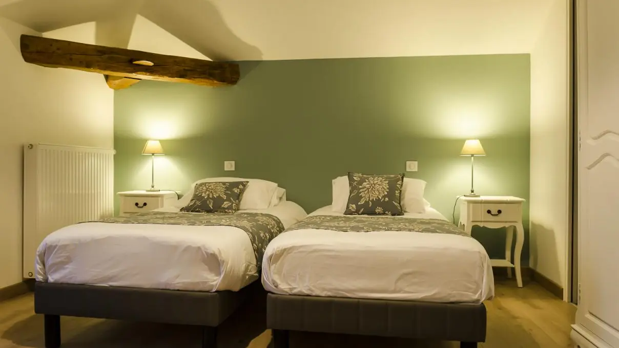 Chambre Mollon version 2 lits 90 X 200