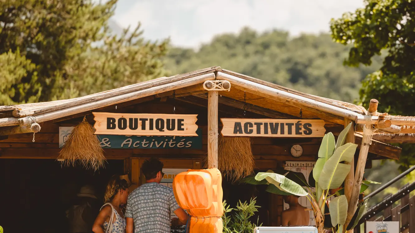 Parc Aquagliss, Plan d'eau du Champsaur