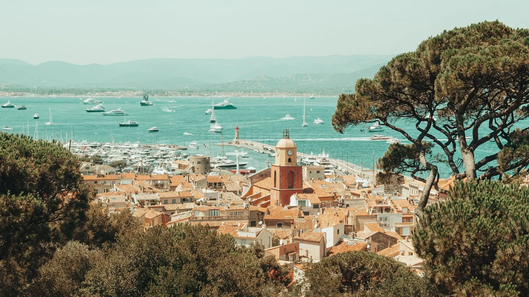 Sainte-Maxime & Saint-Tropez, entre deux flots
