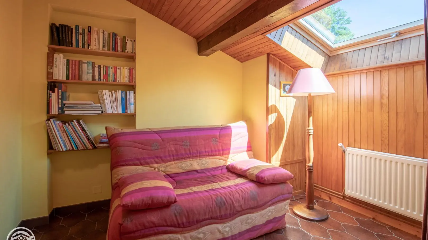 Petit salon / coin lecture.