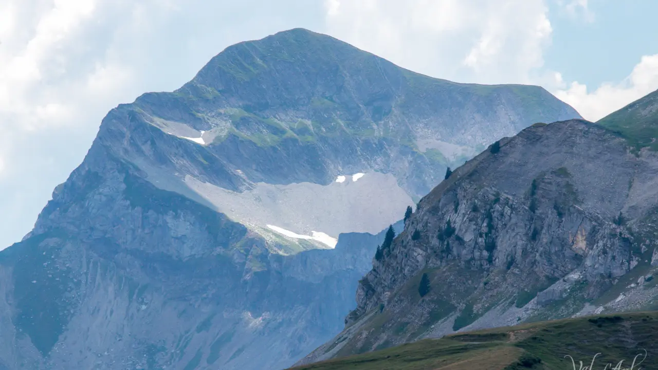 Mont Charvin depuis Bogneuve
